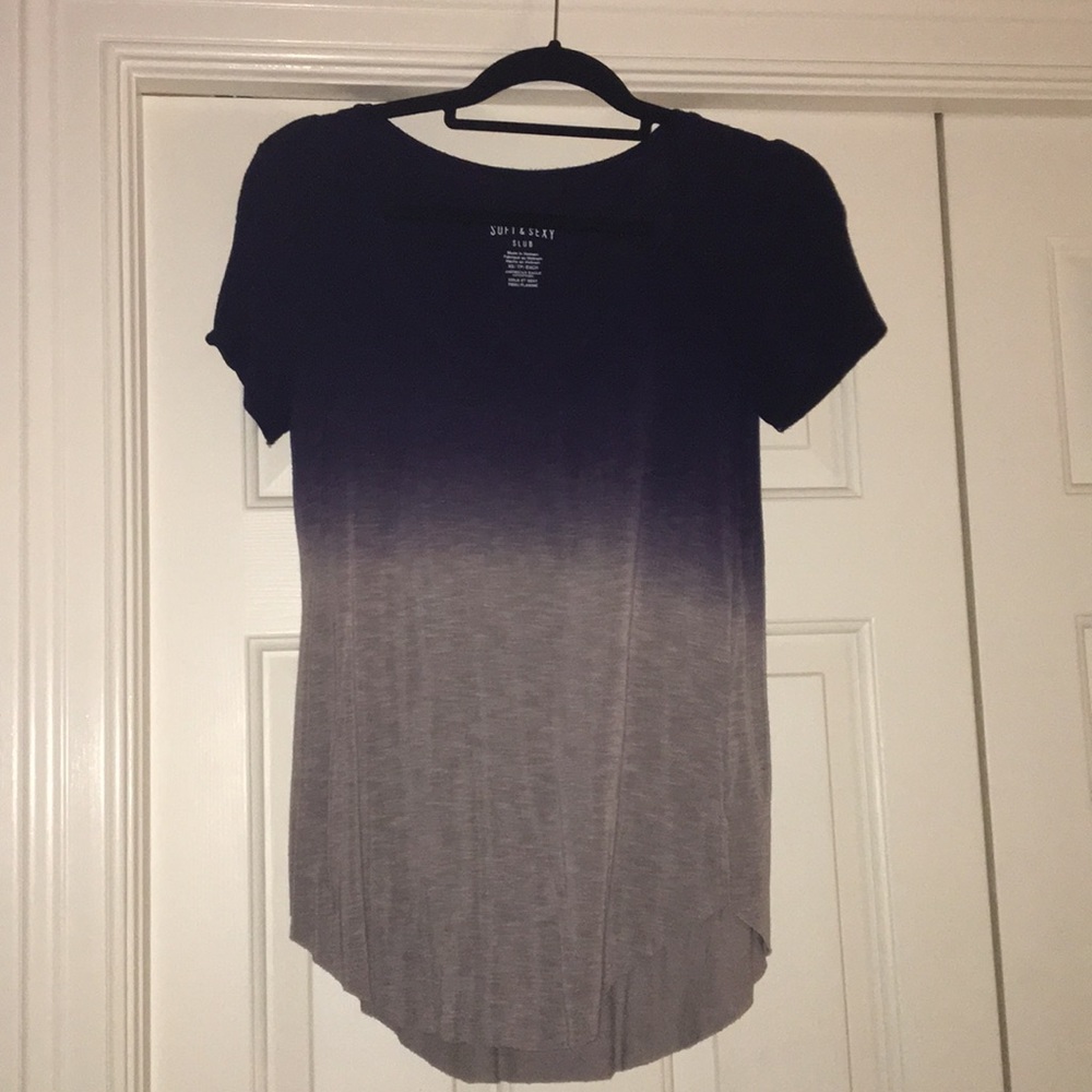 Super soft American eagle ombré t-shirt!!